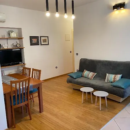 Summertime In Lägenhet